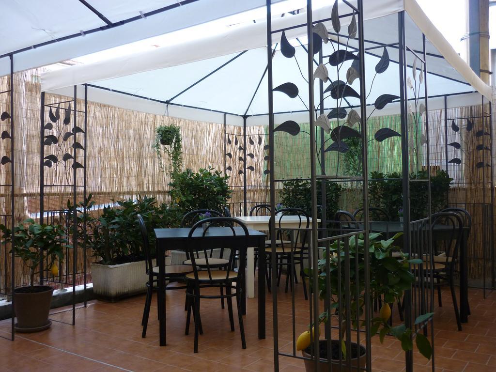 Hotel Bianchi Виареджо Экстерьер фото