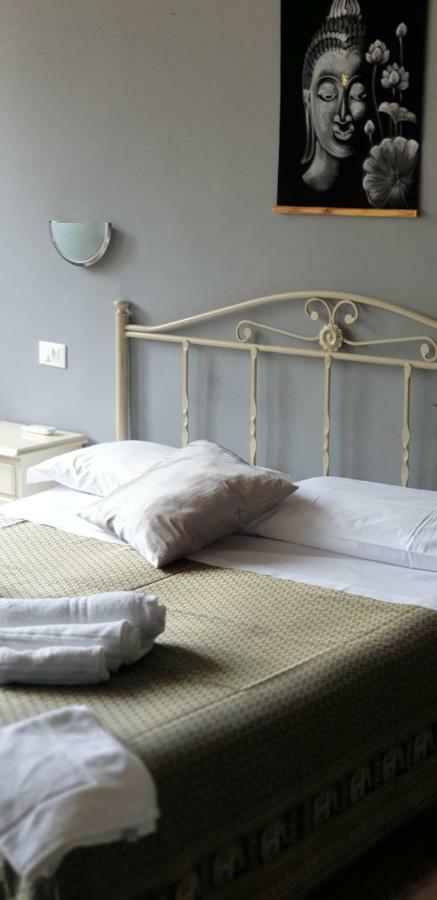 Hotel Bianchi Виареджо Экстерьер фото