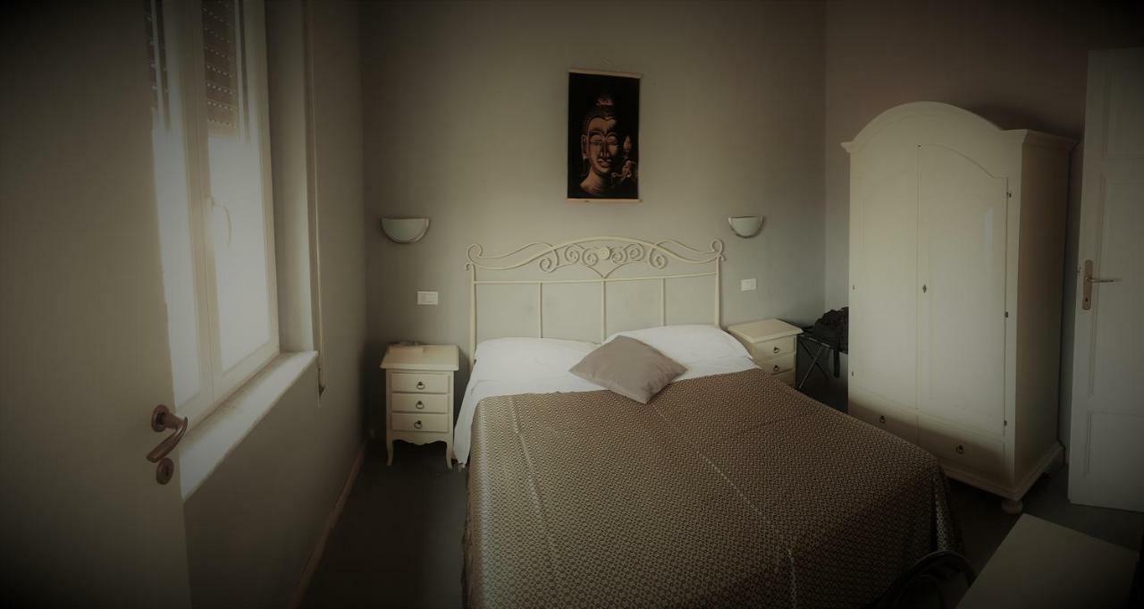 Hotel Bianchi Виареджо Экстерьер фото