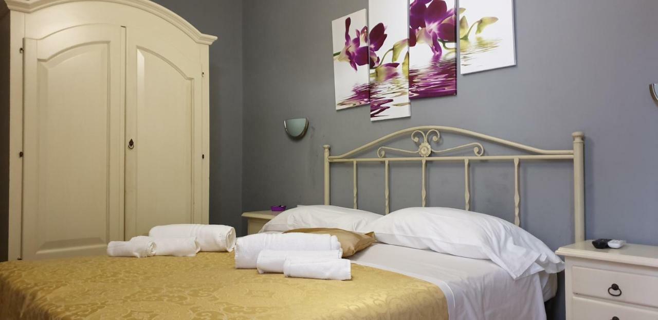 Hotel Bianchi Виареджо Экстерьер фото